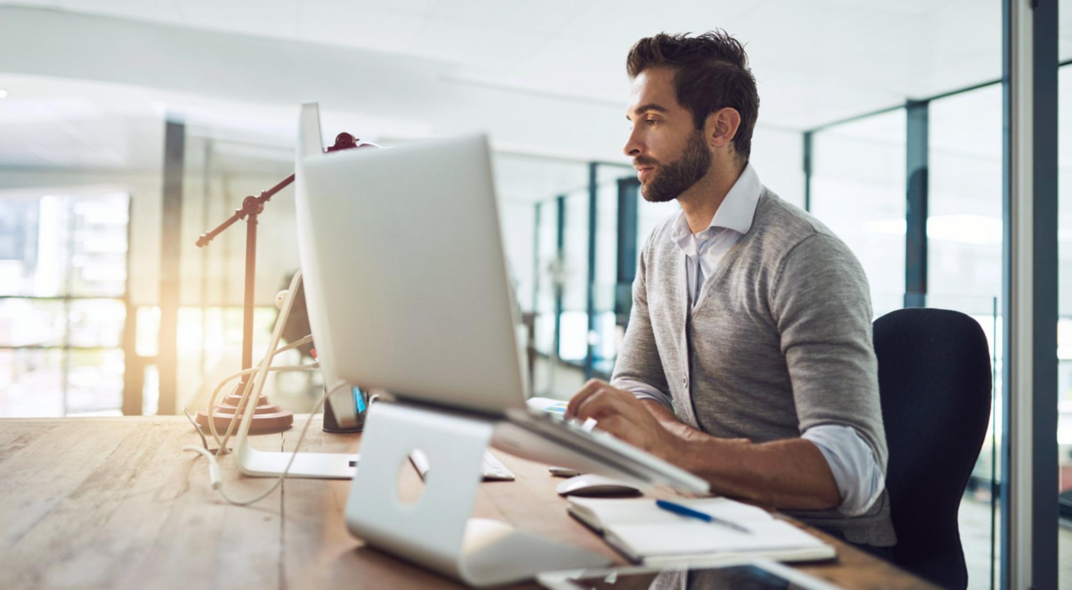 Einheitliche Online-Lernumgebung für Traffic-Optimierung